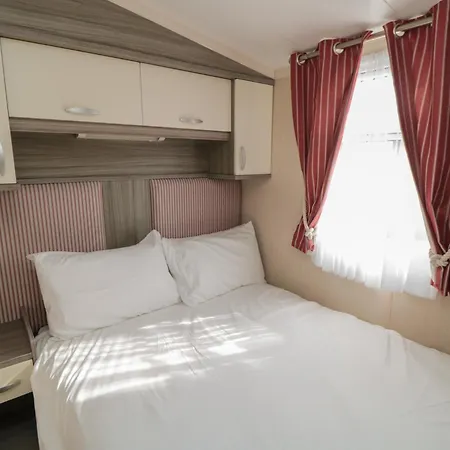 Holiday home Rose Bank D8 Filey